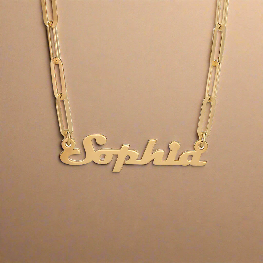  Gold-plated name necklace with lobster clasp detail