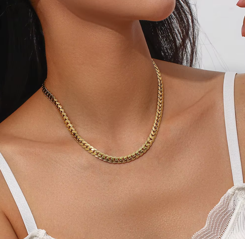 Hot luxury 17-23 in gold  0.2 in sideways chain Necklaces