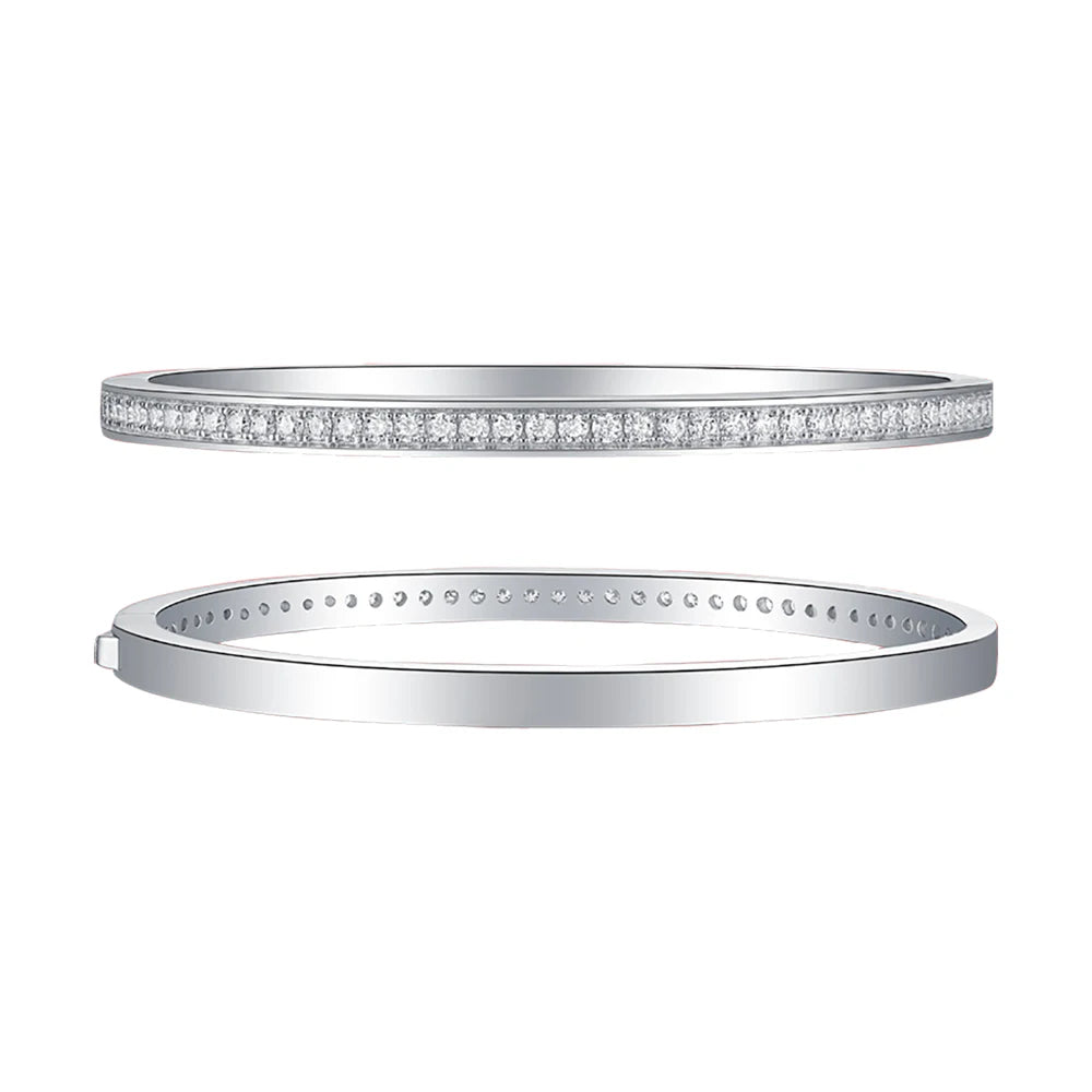 High-polish 925 silver bracelet with pavé-set moissanite stones