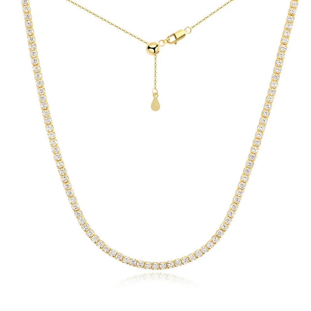 Solvéa moissanite pendant necklace in gold finish with adjustable chain
