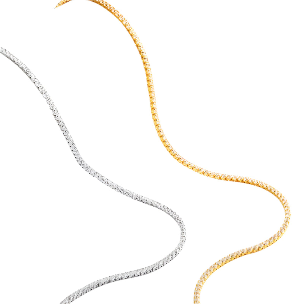Close-up of brilliant-cut round pendant with clarity sparkle