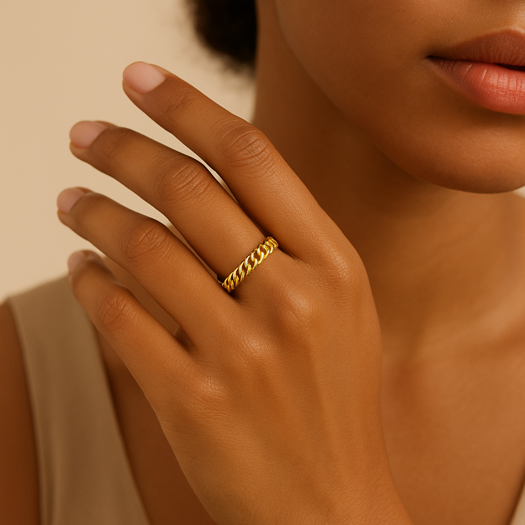 Golden Radiance Chain Ring