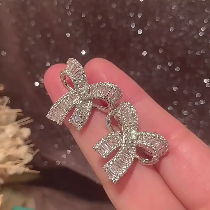 Bow  Flash Diamond Earrings Light Luxury.